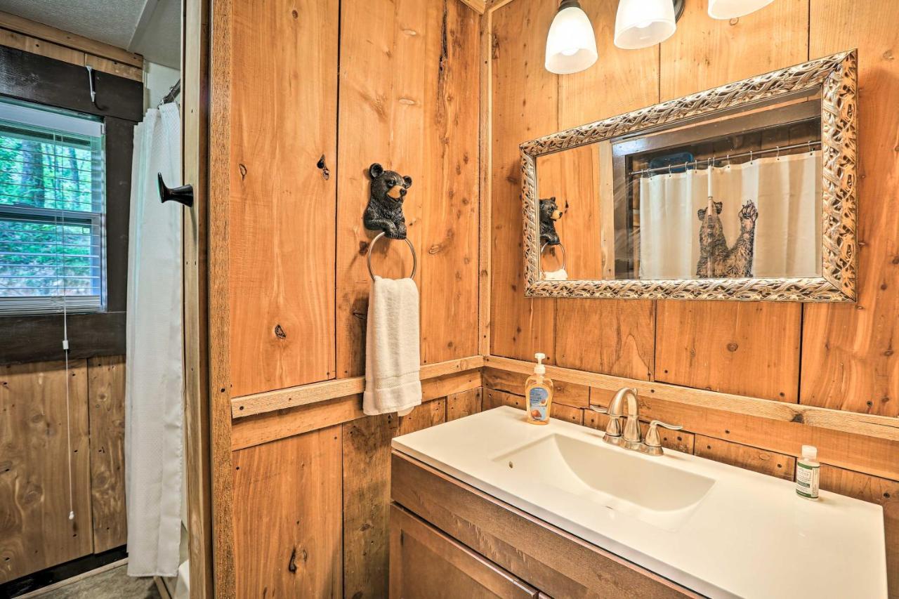 1950S Serenity Pond Cabin With View Peace And Quiet! 탈라데가 외부 사진