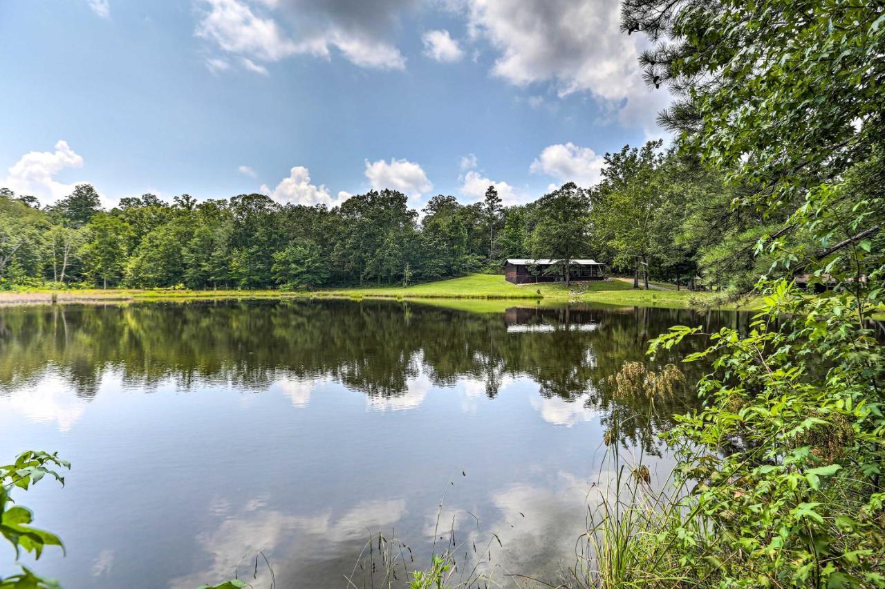 1950S Serenity Pond Cabin With View Peace And Quiet! 탈라데가 외부 사진