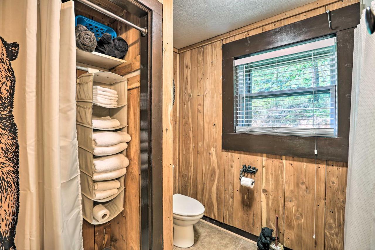 1950S Serenity Pond Cabin With View Peace And Quiet! 탈라데가 외부 사진